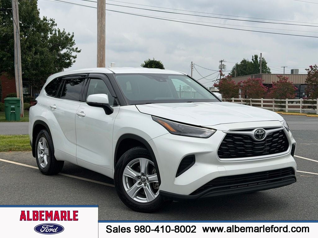 2022 Toyota Highlander L
