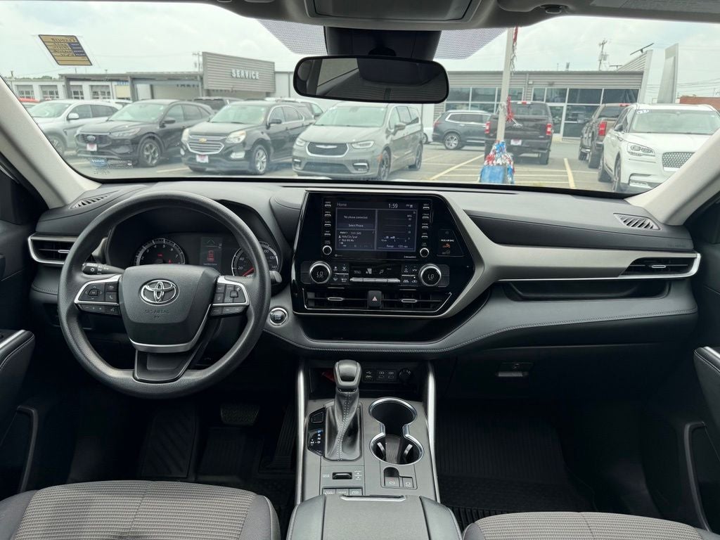 2022 Toyota Highlander L