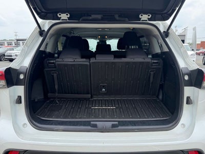 2022 Toyota Highlander L