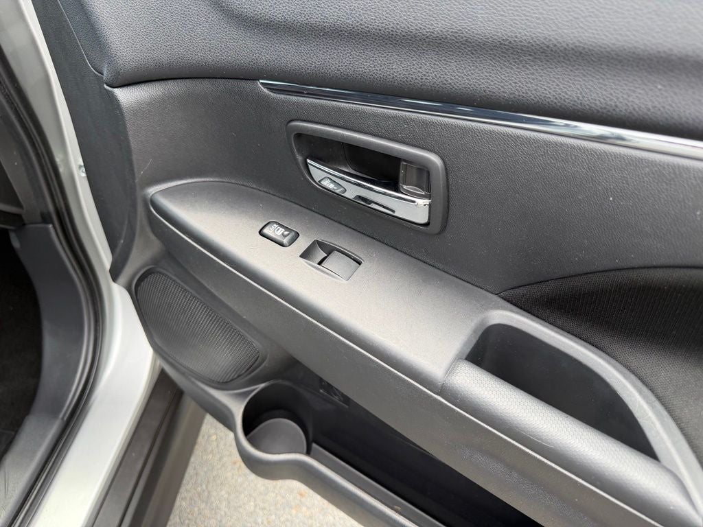 2025 Mitsubishi Outlander Sport 2.0 ES