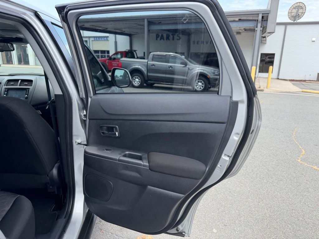 2025 Mitsubishi Outlander Sport 2.0 ES