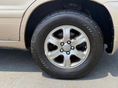 2004 Toyota Highlander Base