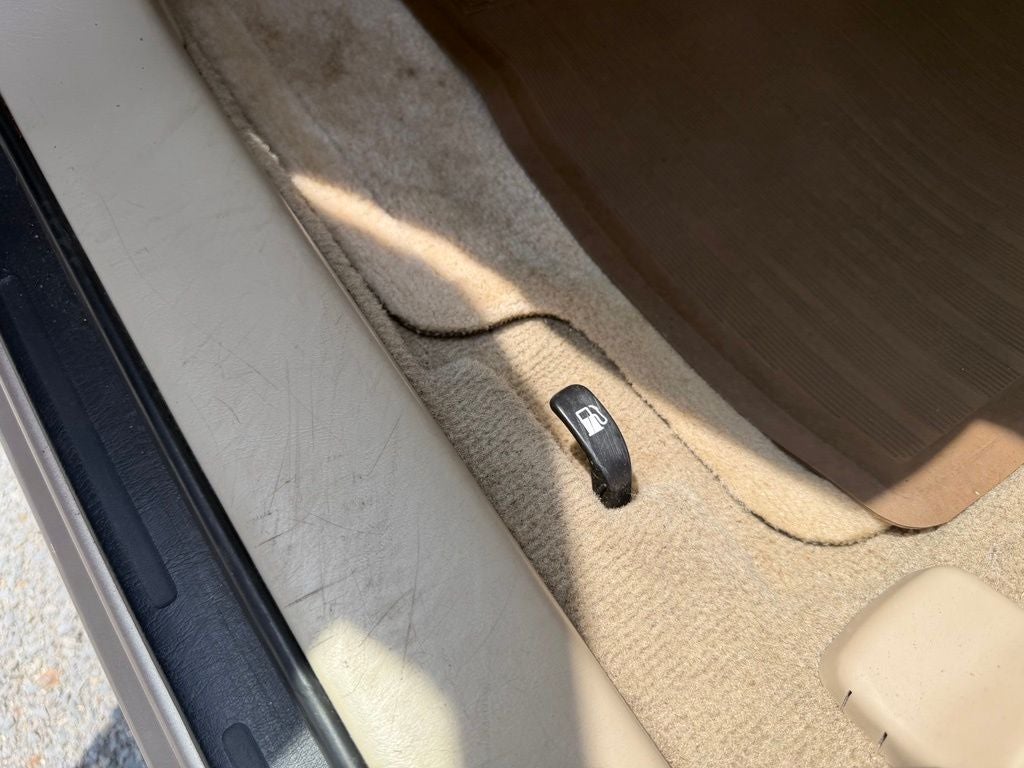 2004 Toyota Highlander Base