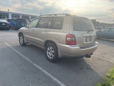 2004 Toyota Highlander Base