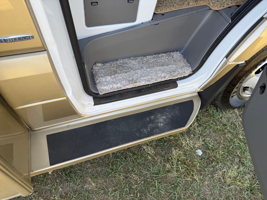 2016 Mercedes-Benz Sprinter 3500 Base