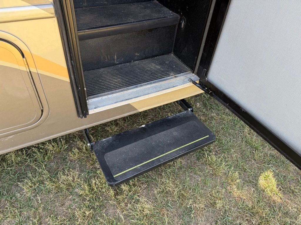 2016 Mercedes-Benz Sprinter 3500 Base