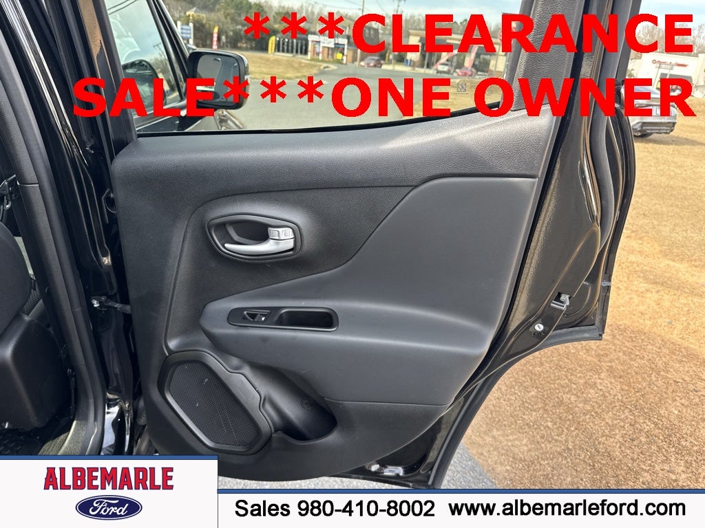 2023 Jeep Renegade Altitude